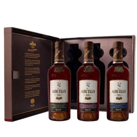 Abuelo Rum XV (Oloroso-Napoleon-Tawny) 3*0,2l DD.