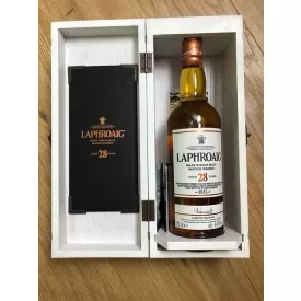   Laphroaig Whisky 28 years Limited Edition Islay Single Malt Scotch 0,7l DD.